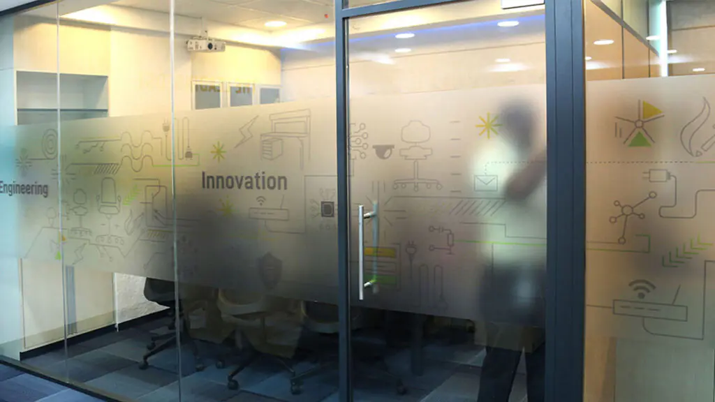 NAVONMESH TECH CENTRE